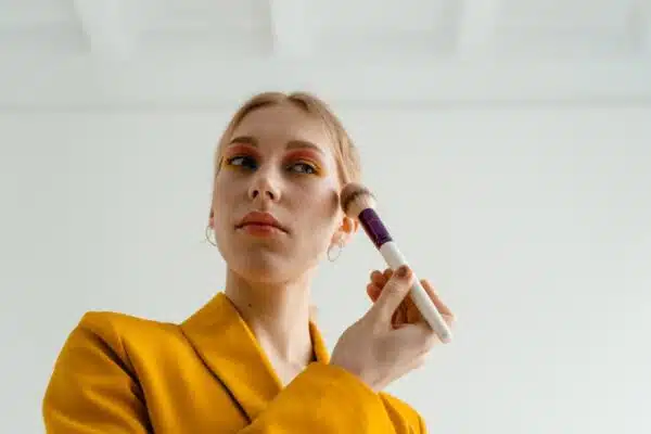 Les astuces incontournables pour réussir un maquillage de soirée parfait