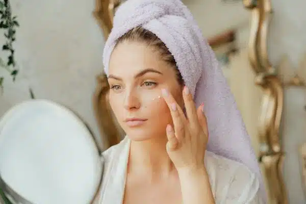 Découvrez les incroyables bienfaits d’une routine de soins du matin et du soir pour votre peau