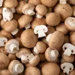 différence entre champignon blanc et brun